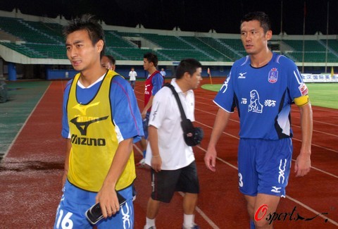 双喜临门，阿莱格里成为米兰队史第七位百胜主帅（阿莱格里达成百胜里程碑，成为米兰队史第七位百胜主帅）