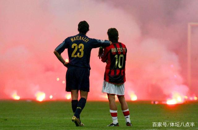 利兹联3-1切尔西，蓝军完败，暴露战术短板，惧怕强队。