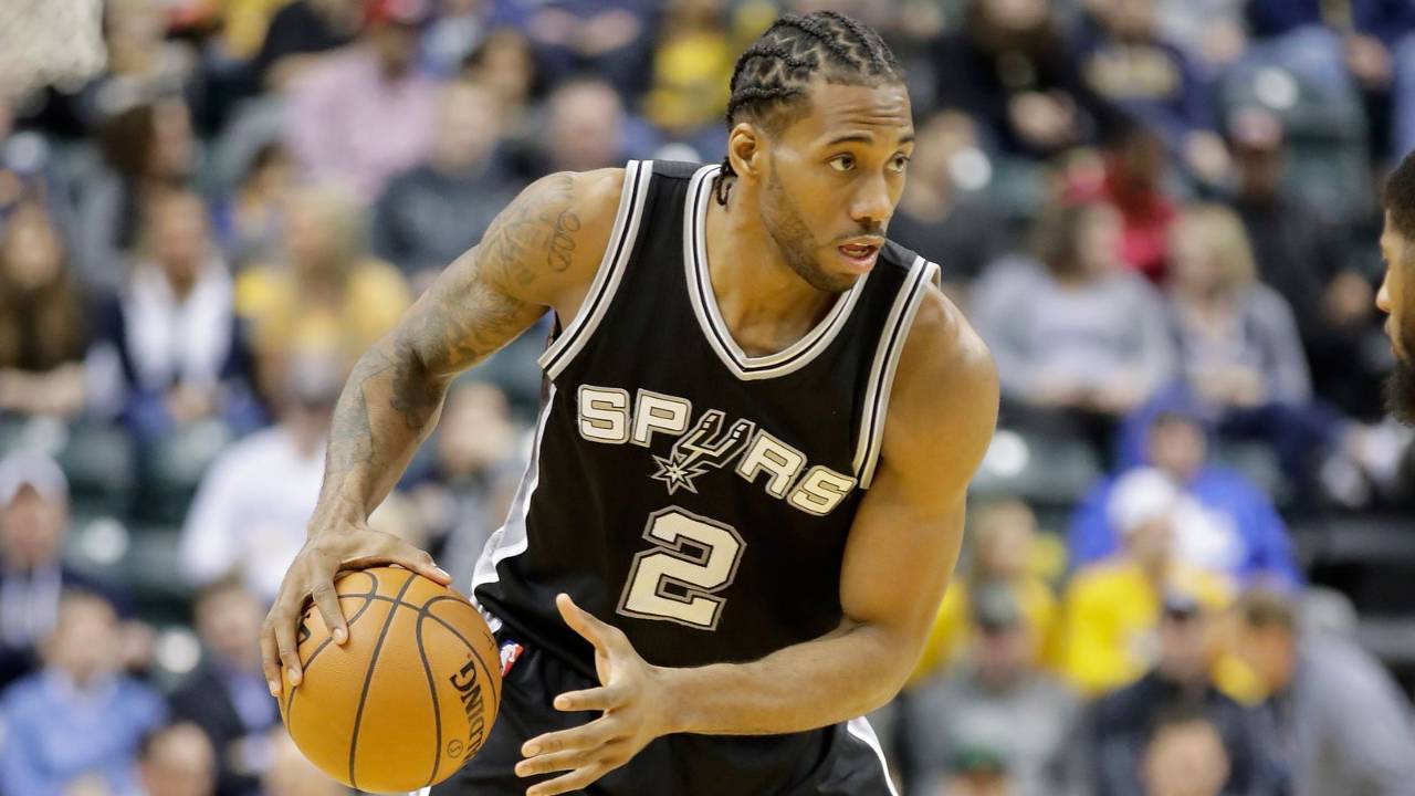 拉姆：中场还是右后卫？基米希已证明自己可以都踢得很好（拉姆发问：中场还是右后卫？基米希已证明两位置皆出色）