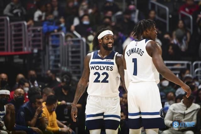 官方：湘南丽海任命前RB大宫松鼠主帅长泽彻为球队新帅（官宣：湘南丽海聘前大宫松鼠主帅长泽彻出任主教练）