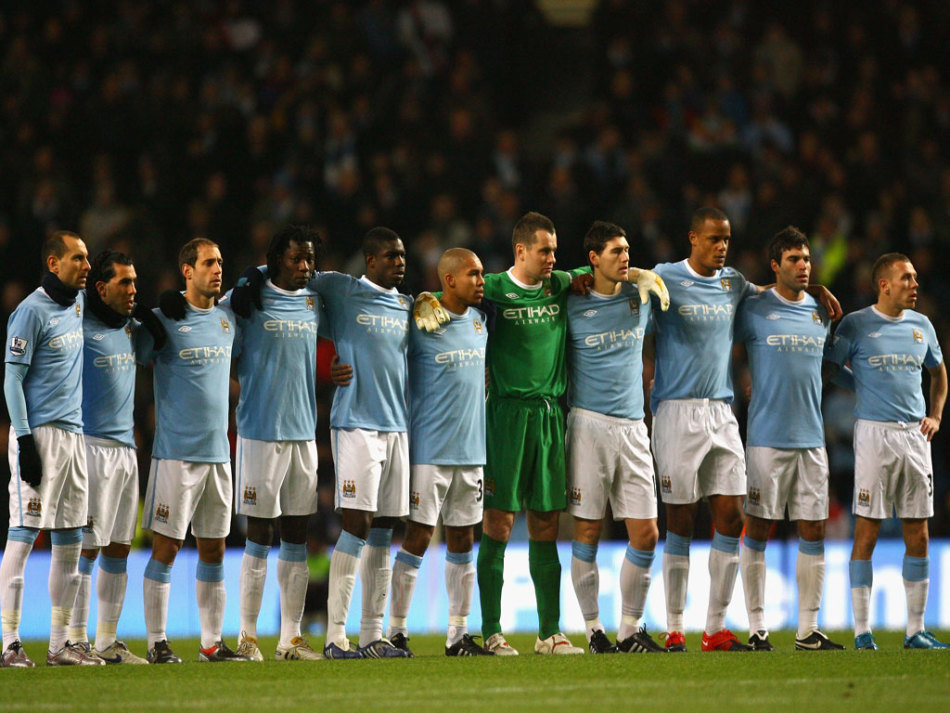 里维拉：10号位球员已经消失；莱奥非常出色应该让他安静踢球（里维拉：传统10号已成过去；莱奥表现出众，应让他安静踢球）