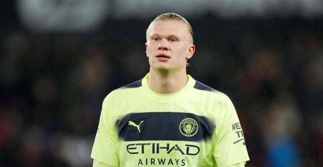 后场传控配合稳定，控球率持续提升（后场传控配合稳健，控球率稳步攀升）