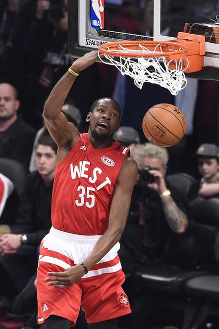 Opta预测本赛季欧联杯成绩：维拉夺冠概率超34%高居第一（Opta本季欧联杯预测：维拉夺冠概率逾34%，位居榜首）