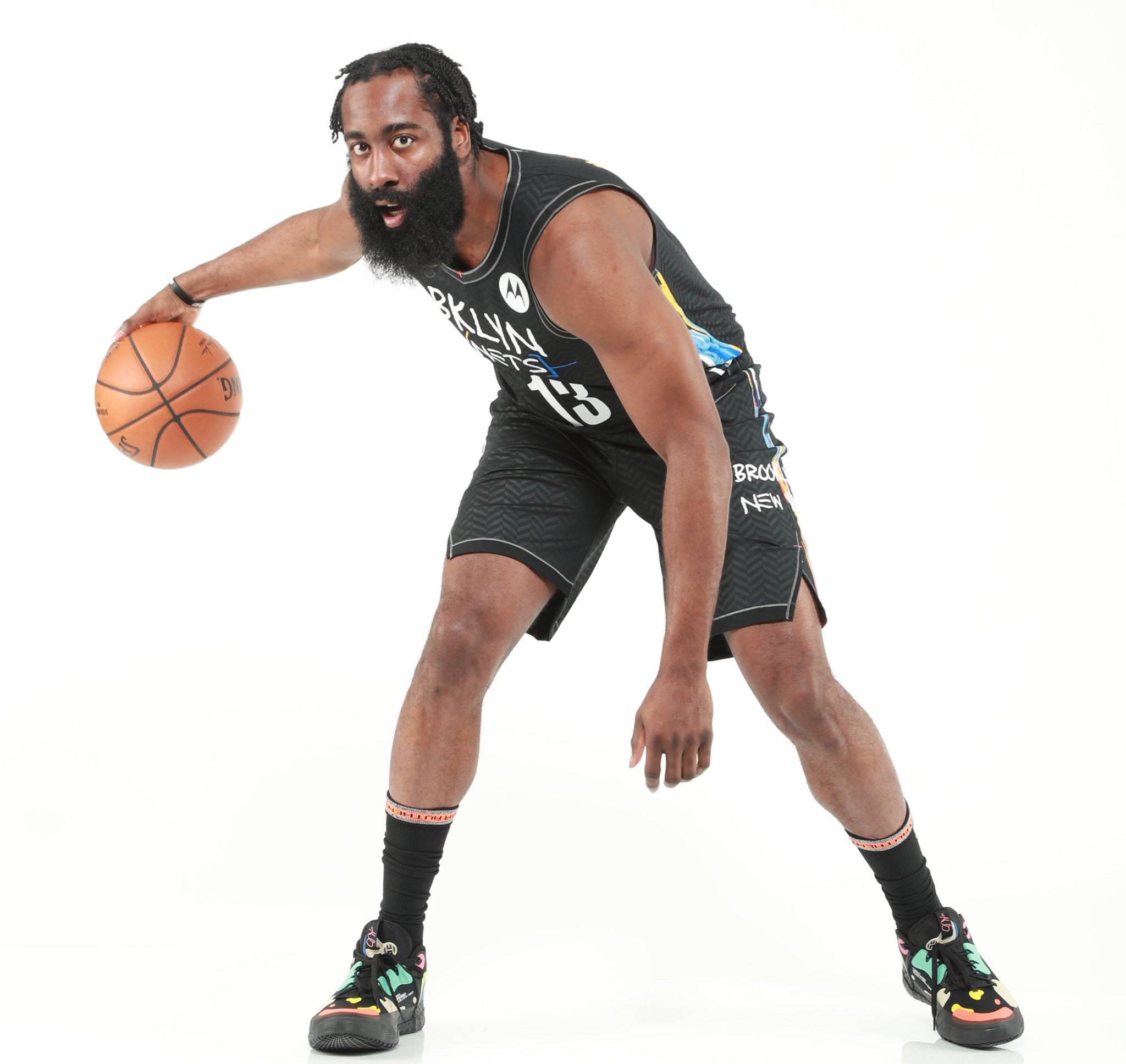 莱切vs都灵：班达、法尔科内首发，切-亚当斯、弗拉希奇出战（莱切战都灵：班达、法尔科内先发，切-亚当斯、弗拉希奇出场）