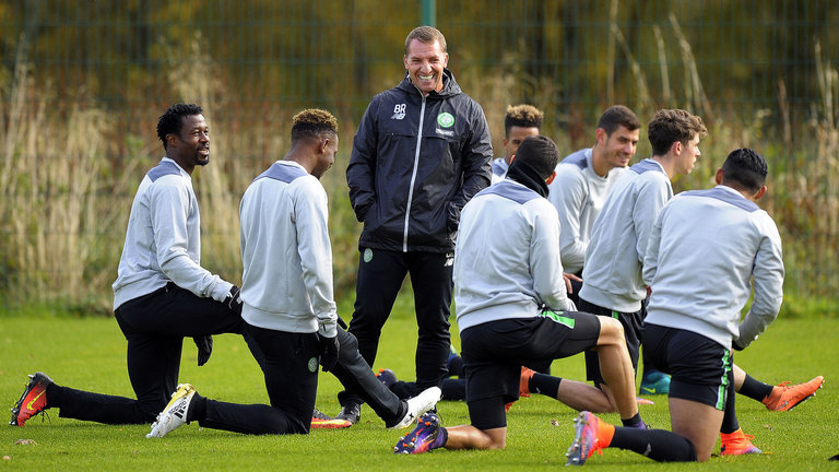 德甲战报：安塞尔米诺、阿德耶米建功，多特2-1勒沃库森（德甲焦点战：安塞尔米诺、阿德耶米相继破门，多特蒙德2比1力擒勒沃库森）