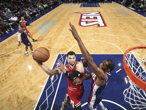 于棋盘上的 于棋盘上的