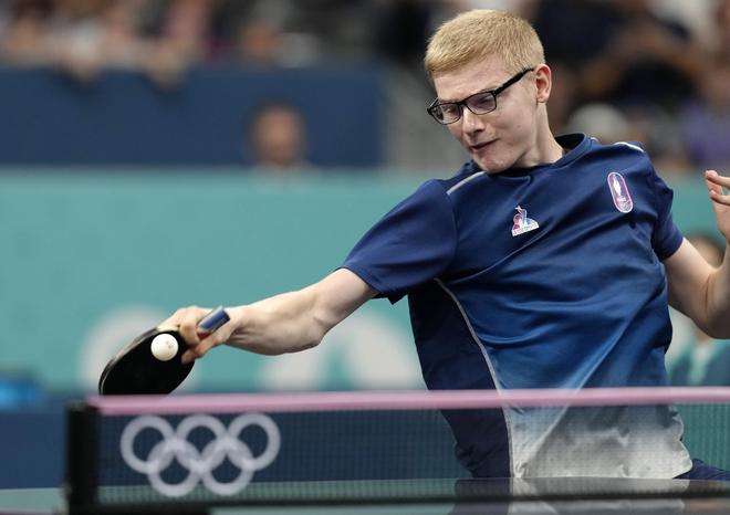 的努力和坚 的努力和坚